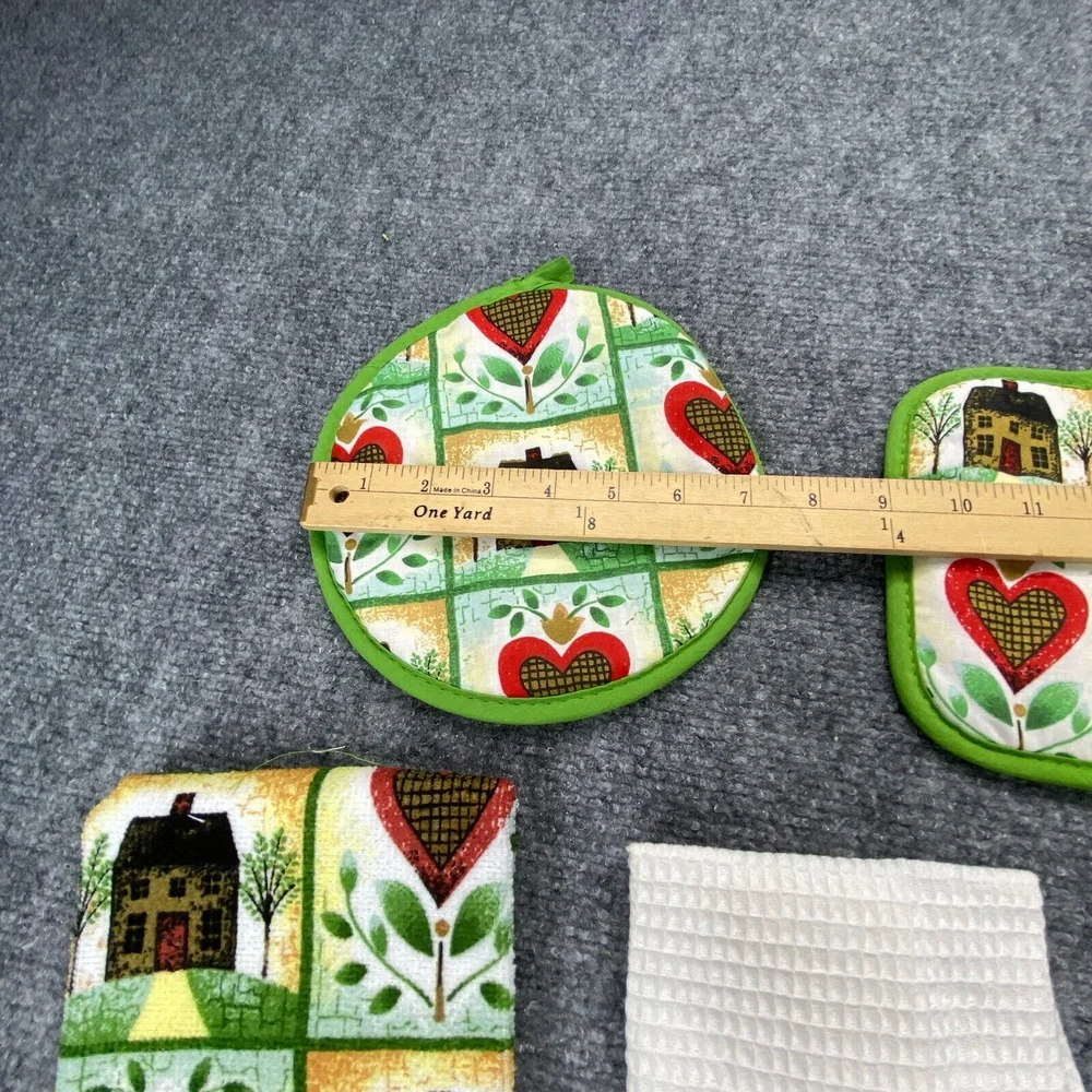 Kitchen Towel Set 7 Pc Green Heart House Print‎ Oven Mitts Potholders Farmhouse